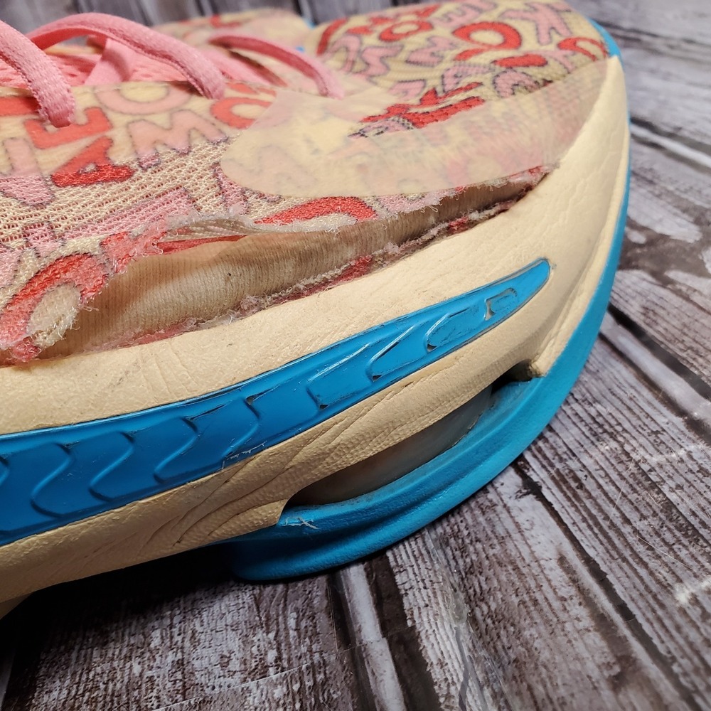 Nike Men's Giannis Zoom Freak 4 Letter Bros Vanilla Lighting FB9503-200 Size 17 - Picture 15 of 16